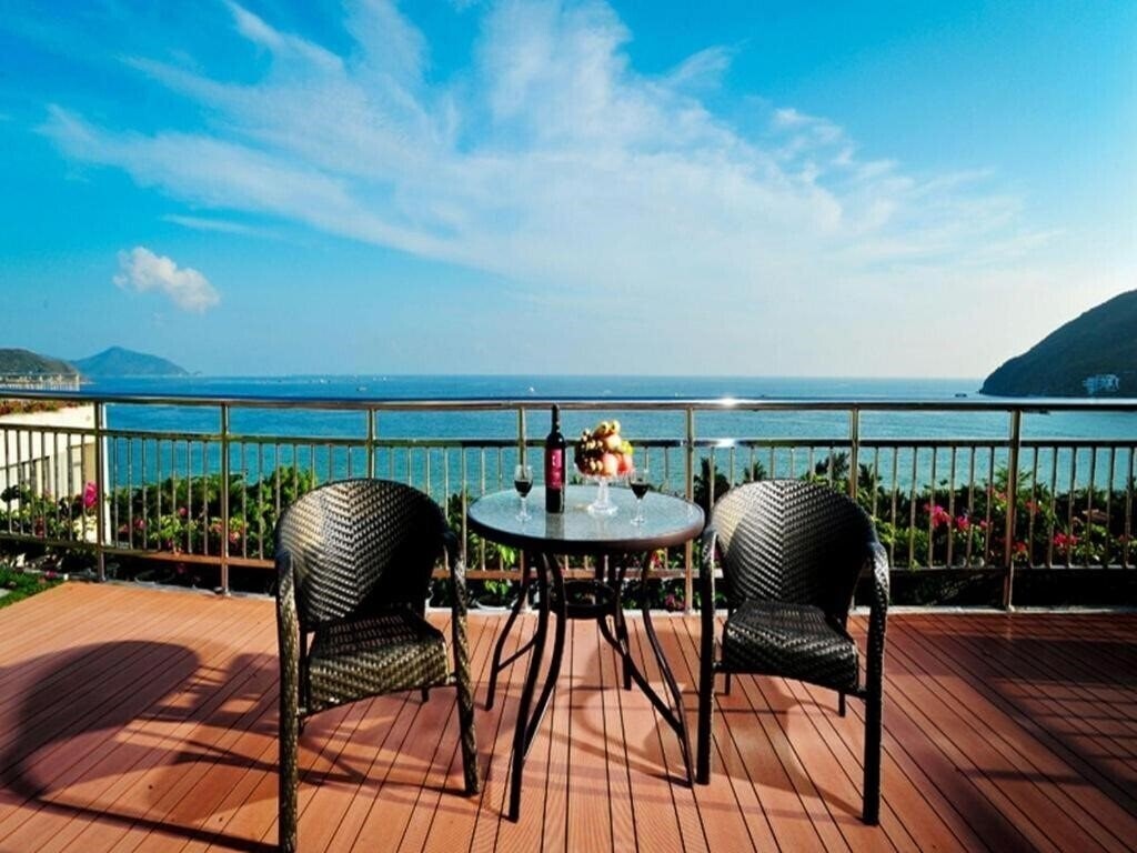 Апартаменты Luyi Seaview Hotel 3*