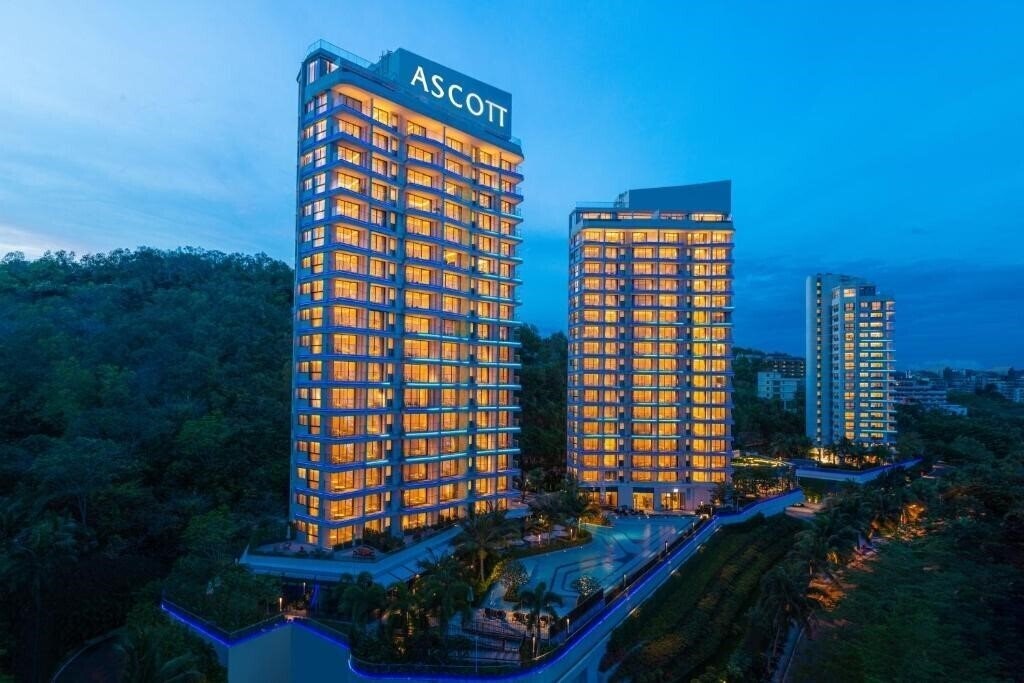 Отель Ascott Dadonghai Bay Sanya 4*