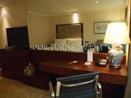 Зображення Royal Pacific Hotel & Towers 4*