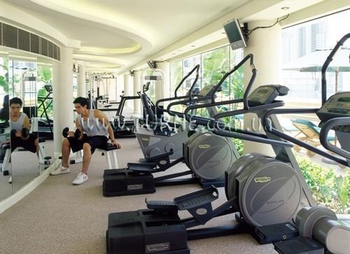 Панорама Harbour Plaza Metropolis 4*