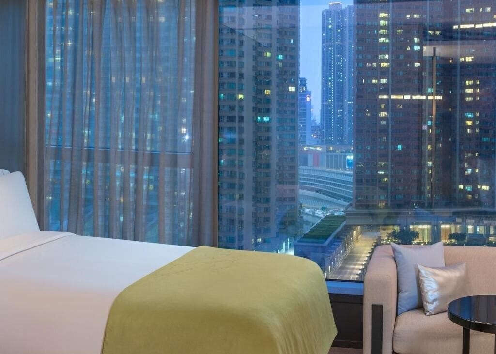 Готель W Hong Kong 5*