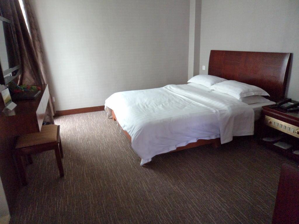 Панорама Good East 3*