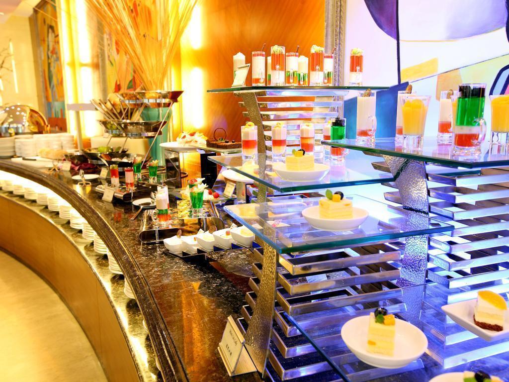 Панорама Grand International 5*