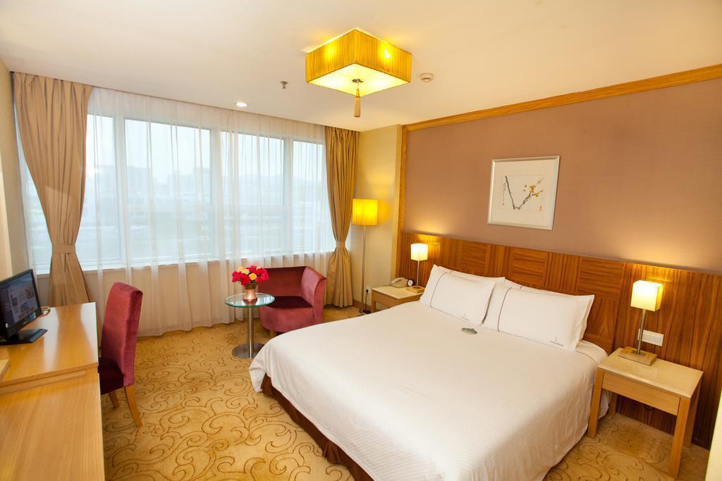 Територія Liuhua 4*