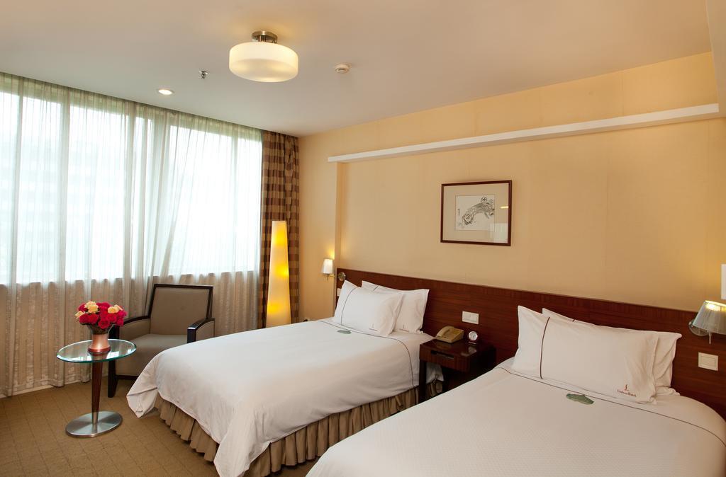 Апартаменти Liuhua 4*