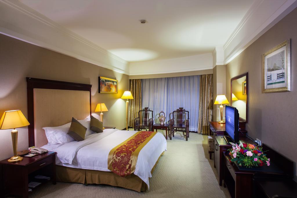 Картинка Yutong 4*