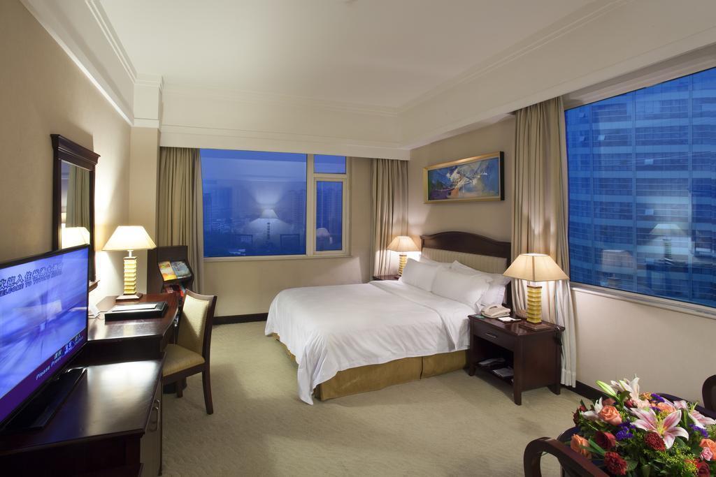 Апартаменты Yutong 4*