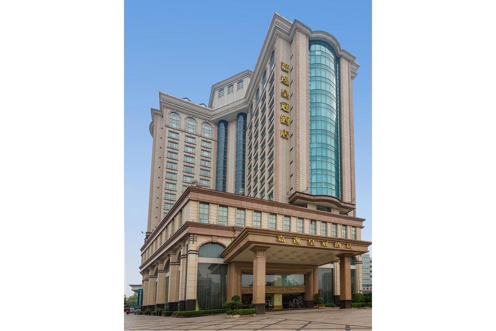 Готель Grand Royal 5*