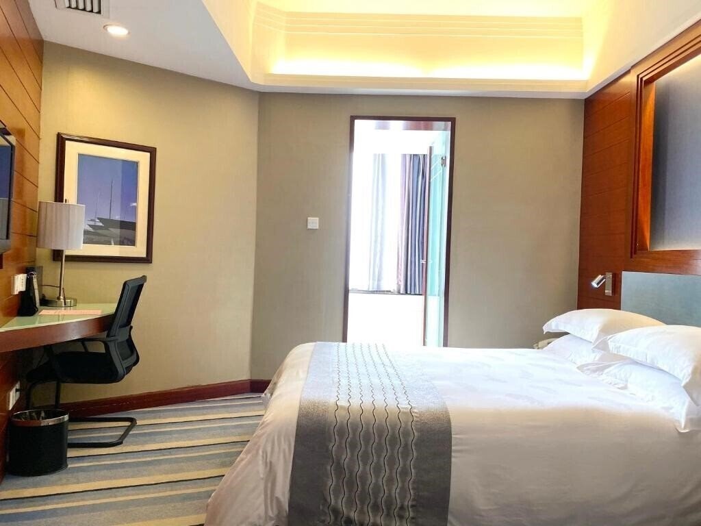 Фото Guangzhou Ocean Hotel 4*