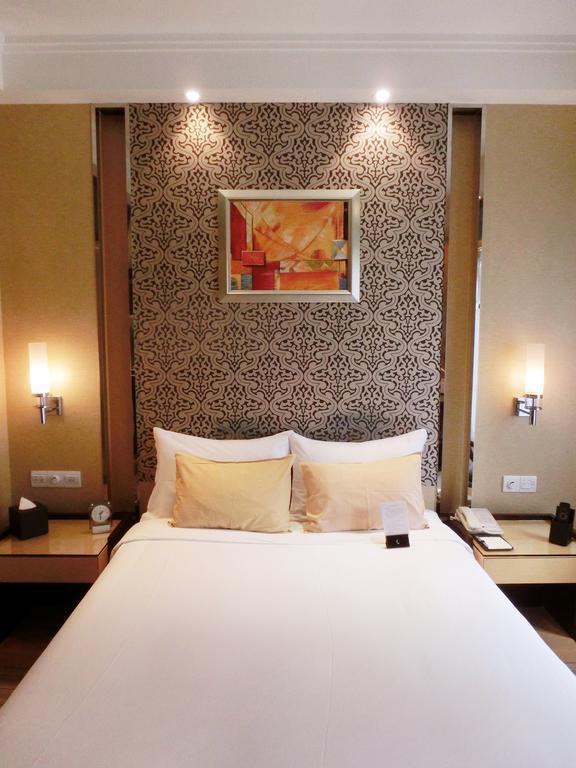 Апартаменты Leeden Hotel Guangzhou 4*