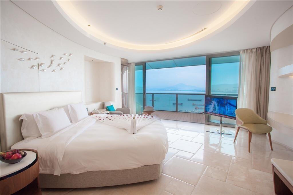 Панорама Phoenix Island Sanya 5*