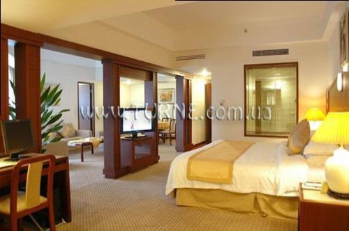 Панорама Hna Hotel Downtown Haikou Hotel 4*