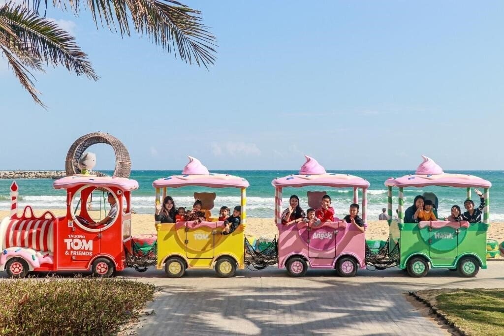 Территория Marriott Resort Xiangsuhi Bay 5*