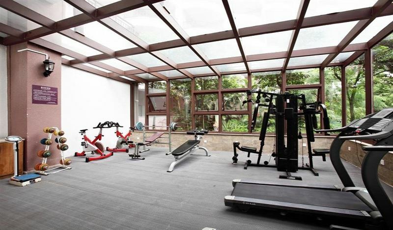 Территория Golden Sunshine Hotspring Resort 4*