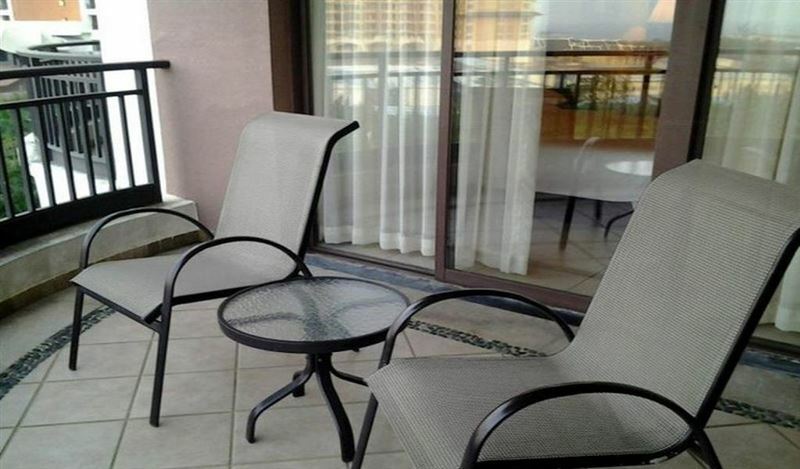 Апартаменты Golden Sunshine Hotspring Resort 4*