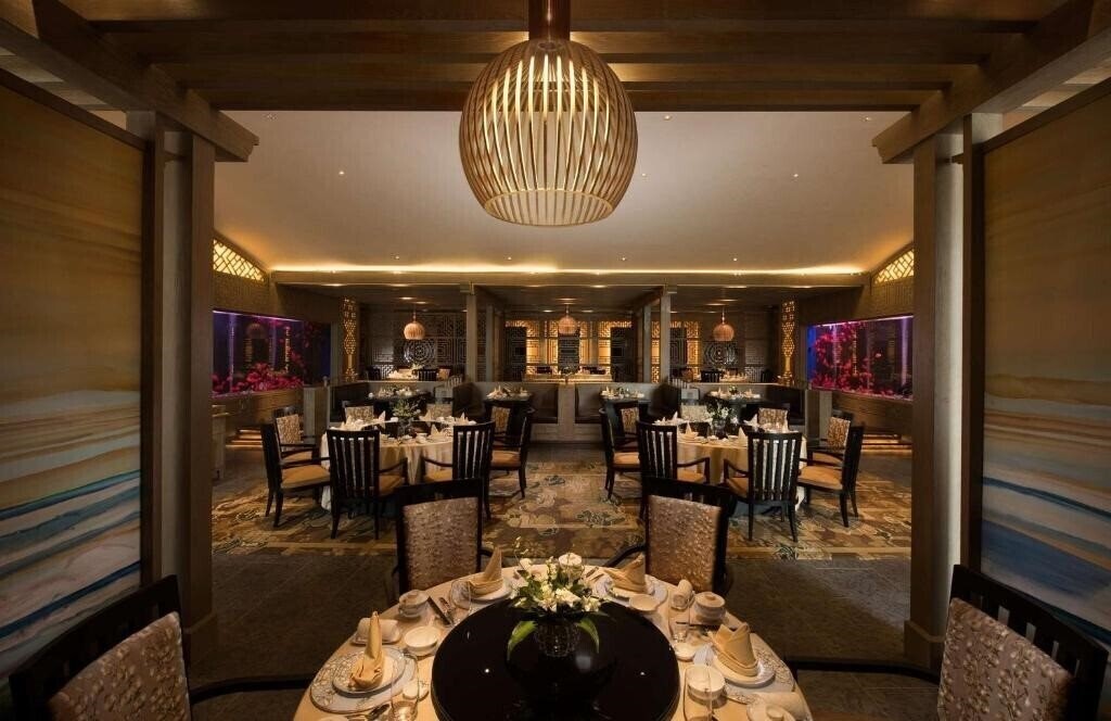 Картинка Hilton Haikou Meilan 5*