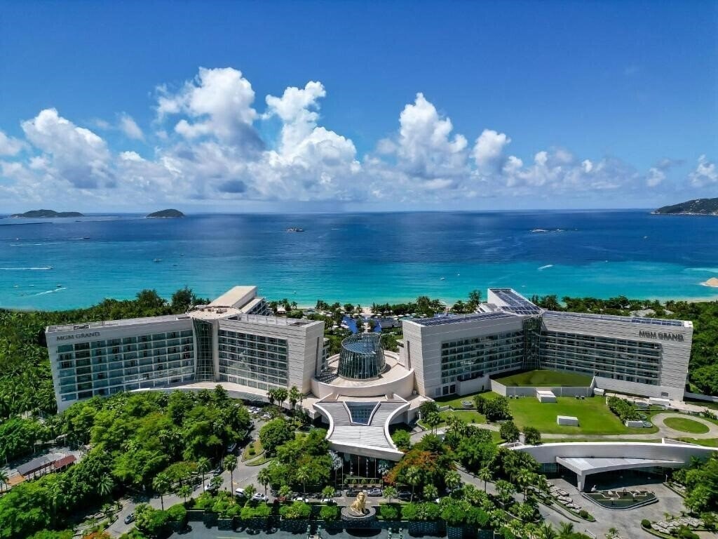 Отель MGM Grand Sanya 5*