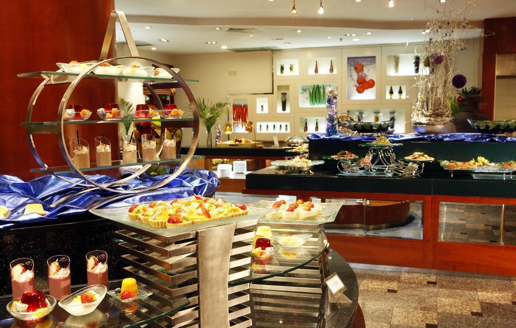 Панорама Metropark Lido Hotel 4*