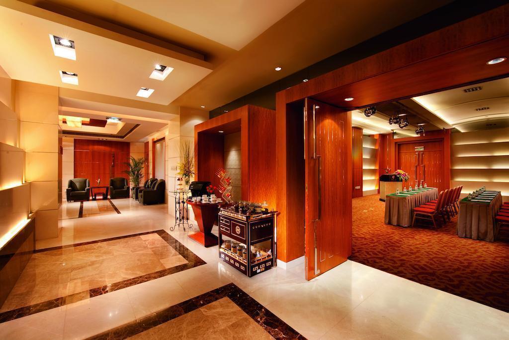 Територія Sunworld Dynasty 4*