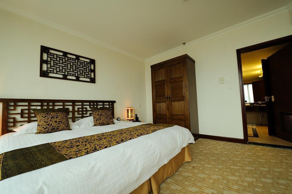 Вид Howard Johnson Paragon Hotel Beijing 4*