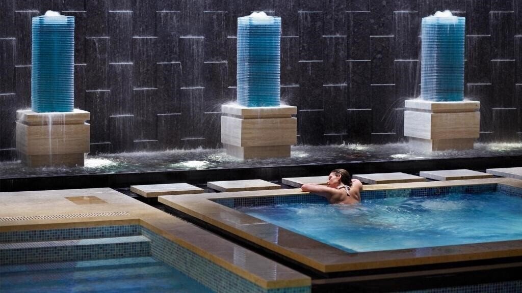 Панорама Lake View Hotel 5*