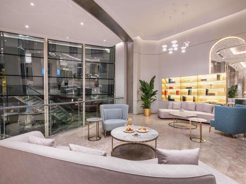 Картинка Mercure Beijing City Centre Hotel 4*