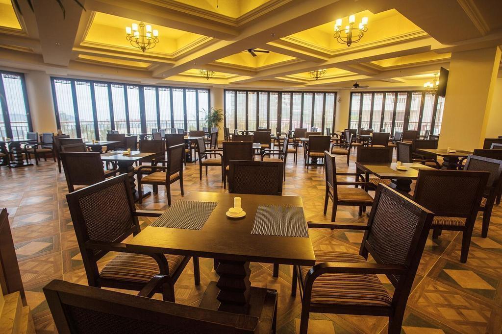 Фото Sanya Yuhuayuan 4*