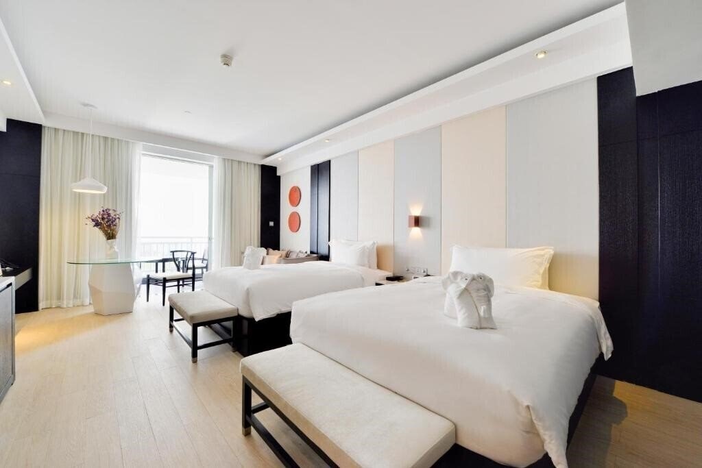 Территория Palace Resort Yalong Bay 4*