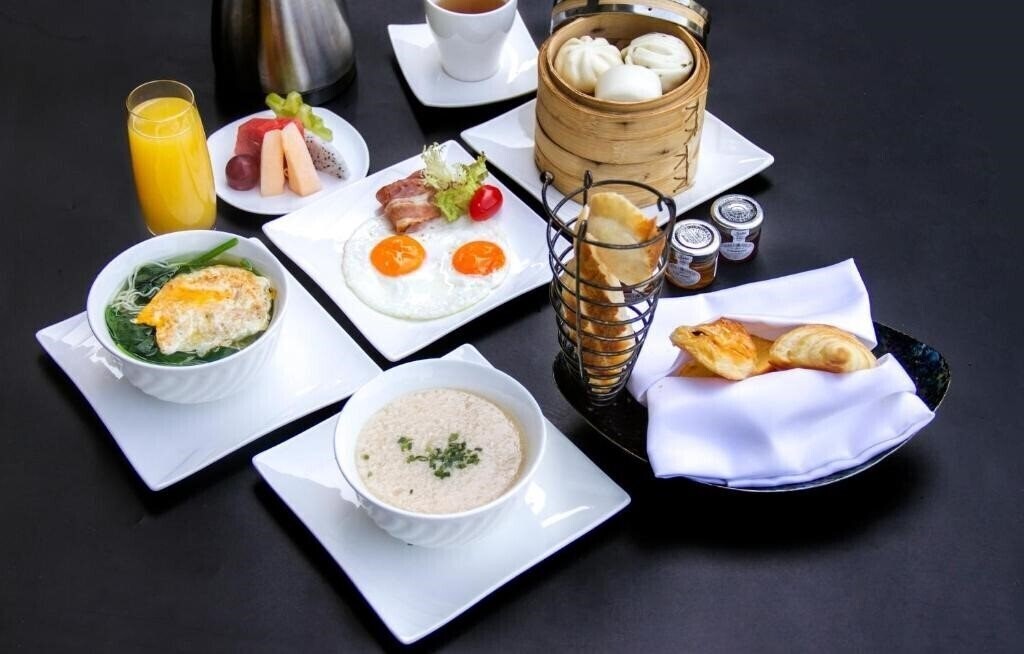 Панорама Pullman 5*