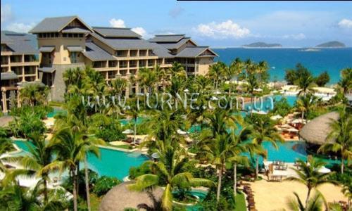 Територія Sanya Hilton Hotel 5*