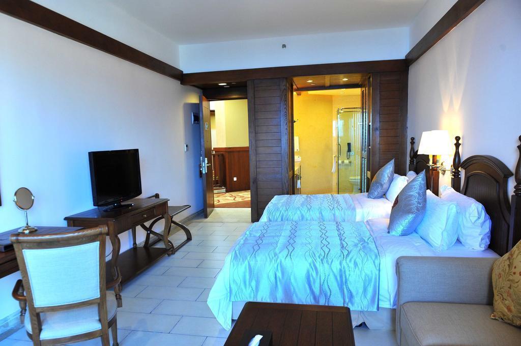 Панорама Timton International Hotel 5*