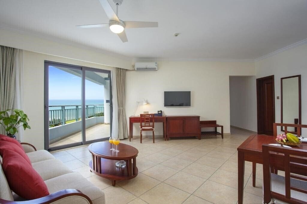 Апартаменти Tianze Beach Resort 3*