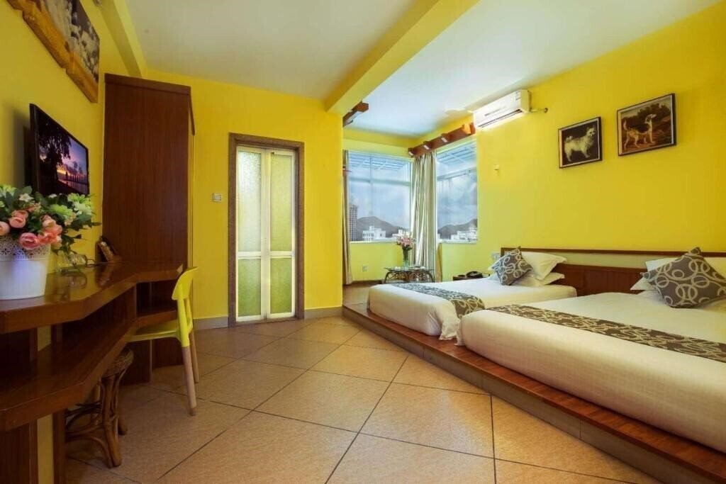 Панорама Sanya Tropical Island Hotel 2*