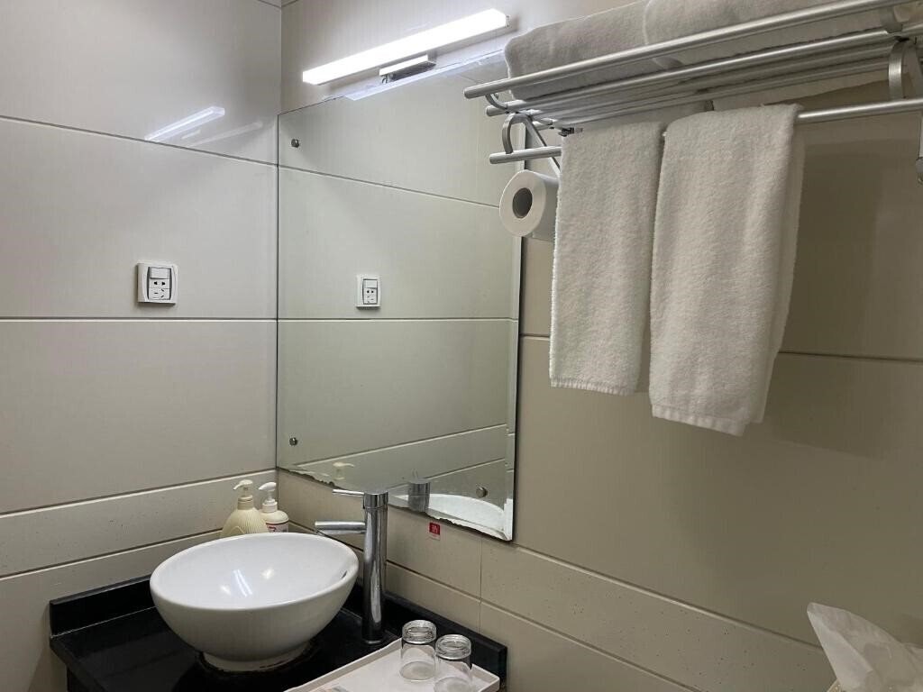 Фотография Sanya Tropical Island Hotel 2*