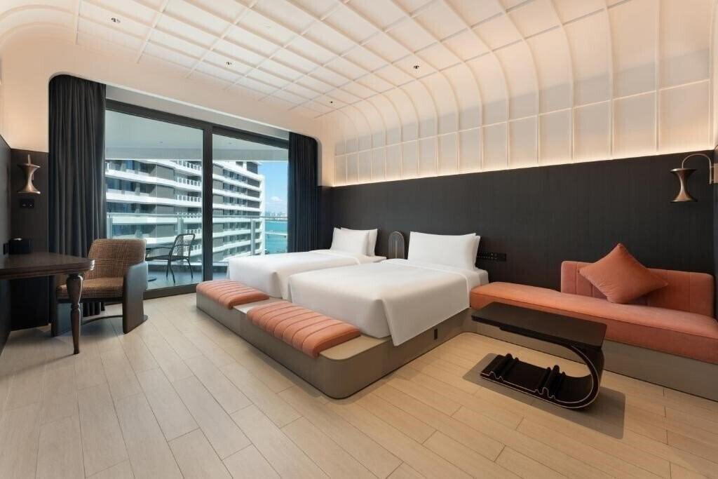 Территория Vignette Collection Tiancheng Belmont Hotel Sanya by IHG 5*