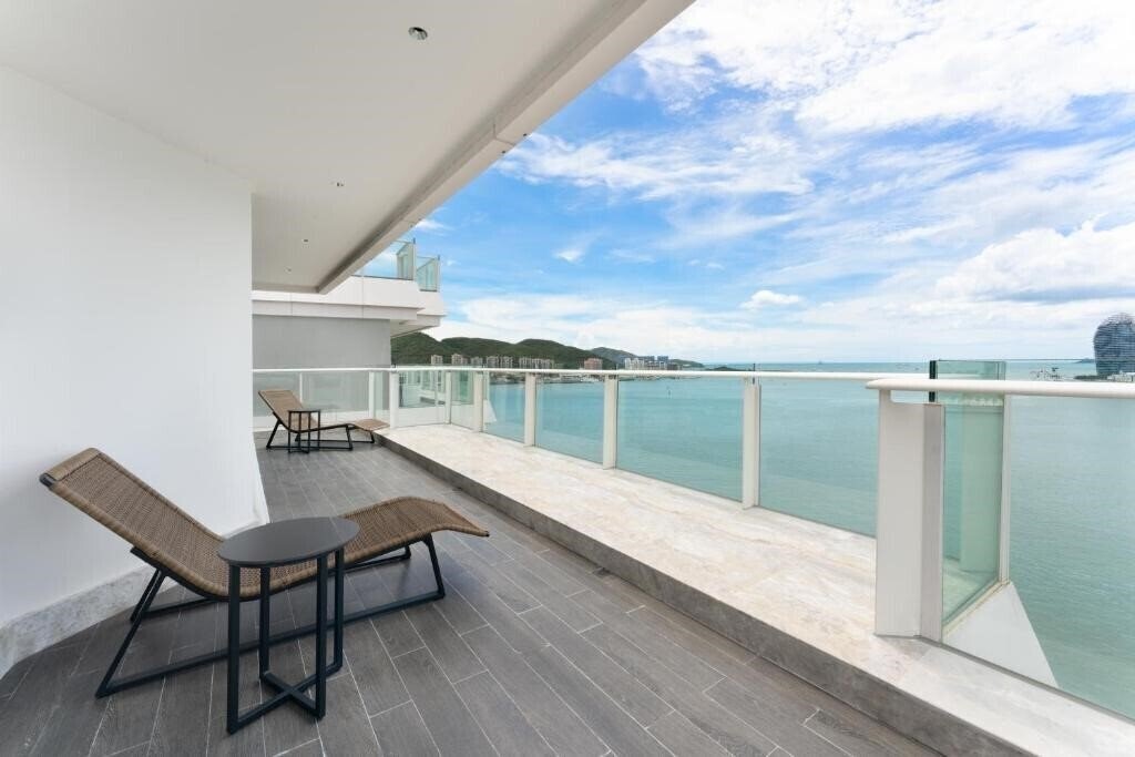 Панорама Vignette Collection Tiancheng Belmont Hotel Sanya by IHG 5*