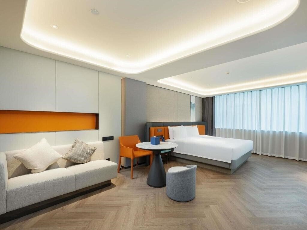 Фото Novotel Sanya Phoenix International Airport 4*
