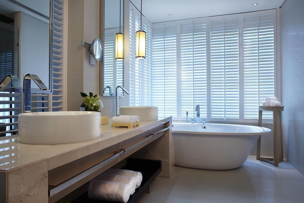 Вид Renaissance Sanya Resort & Spa 5*