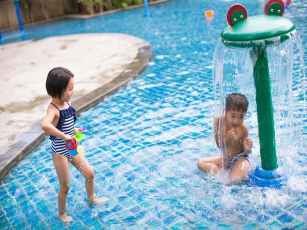 Апартаменти Renaissance Sanya Resort & Spa 5*