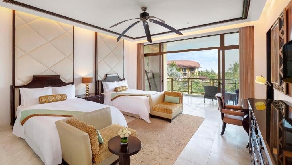Вид The St. Regis Sanya Yalong Bay Resort 5*