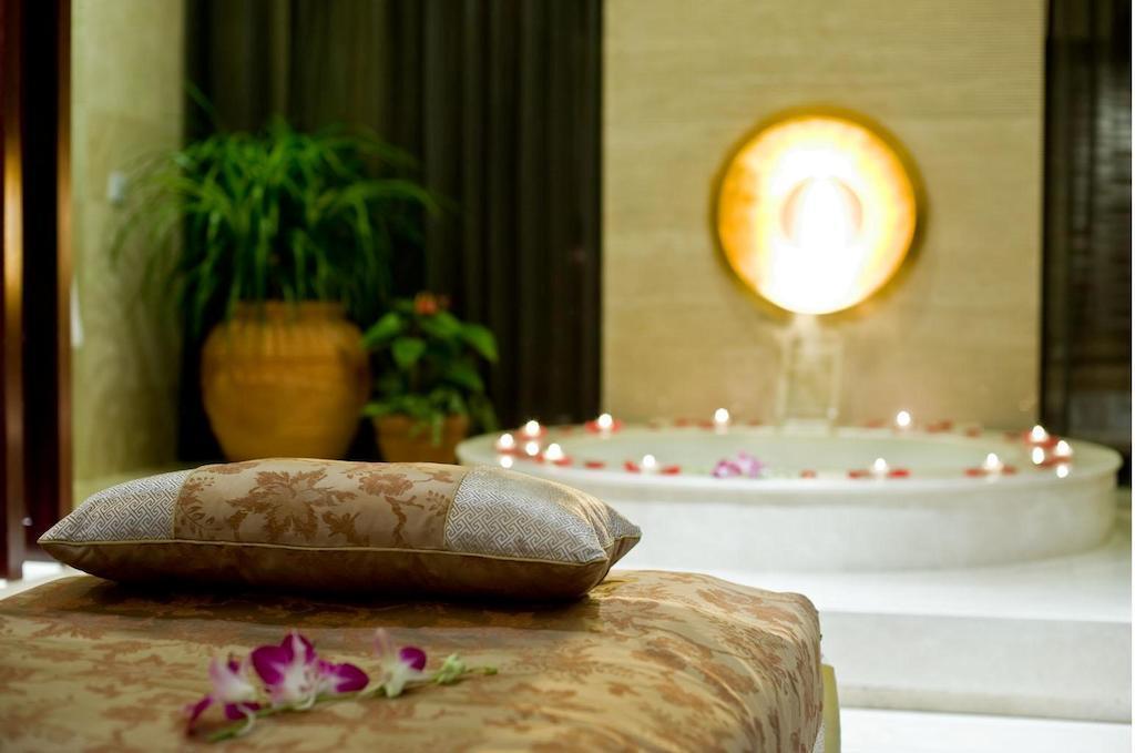 Территория Mingde Grand Hotel Shanghai 4*