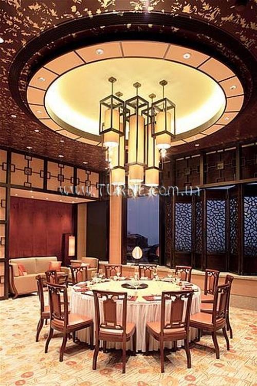 Готель Hua Ting Hotel & Towers 5*