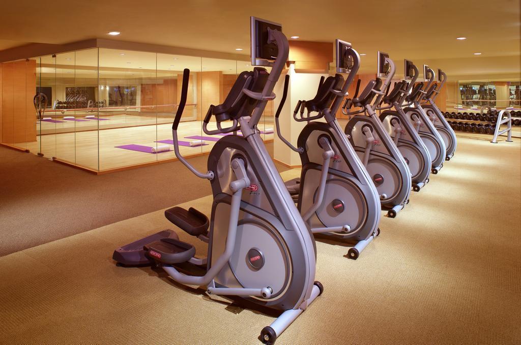 Апартаменты Hyatt On The Bund 5*