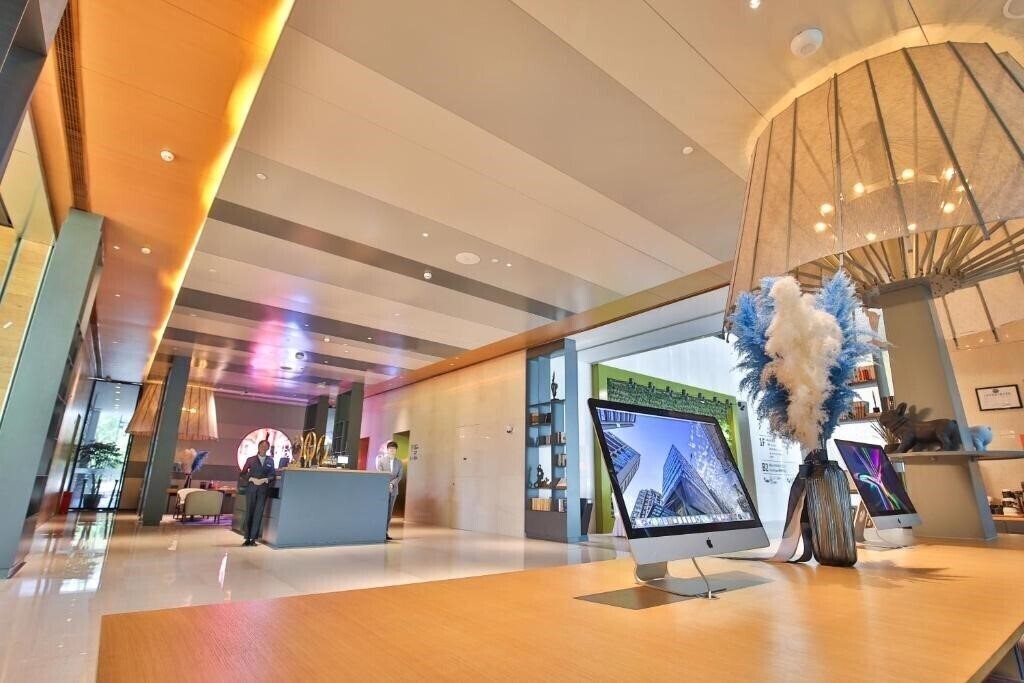 Панорама Pagoda Hotel Shanghai Wujiaochang 5*
