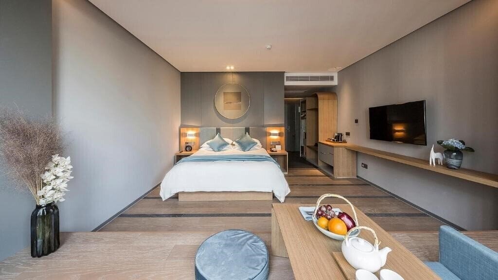 Территория Pagoda Hotel Shanghai Wujiaochang 5*
