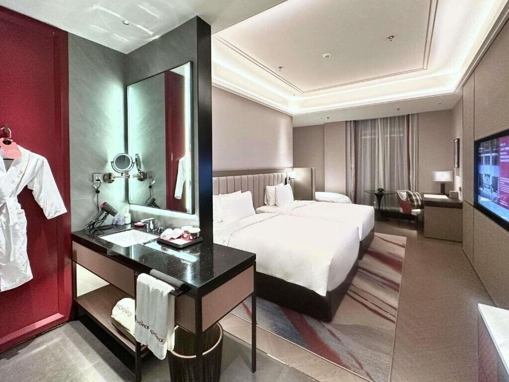 Изображение Movenpick by Accor Shanghai People's Square 5*