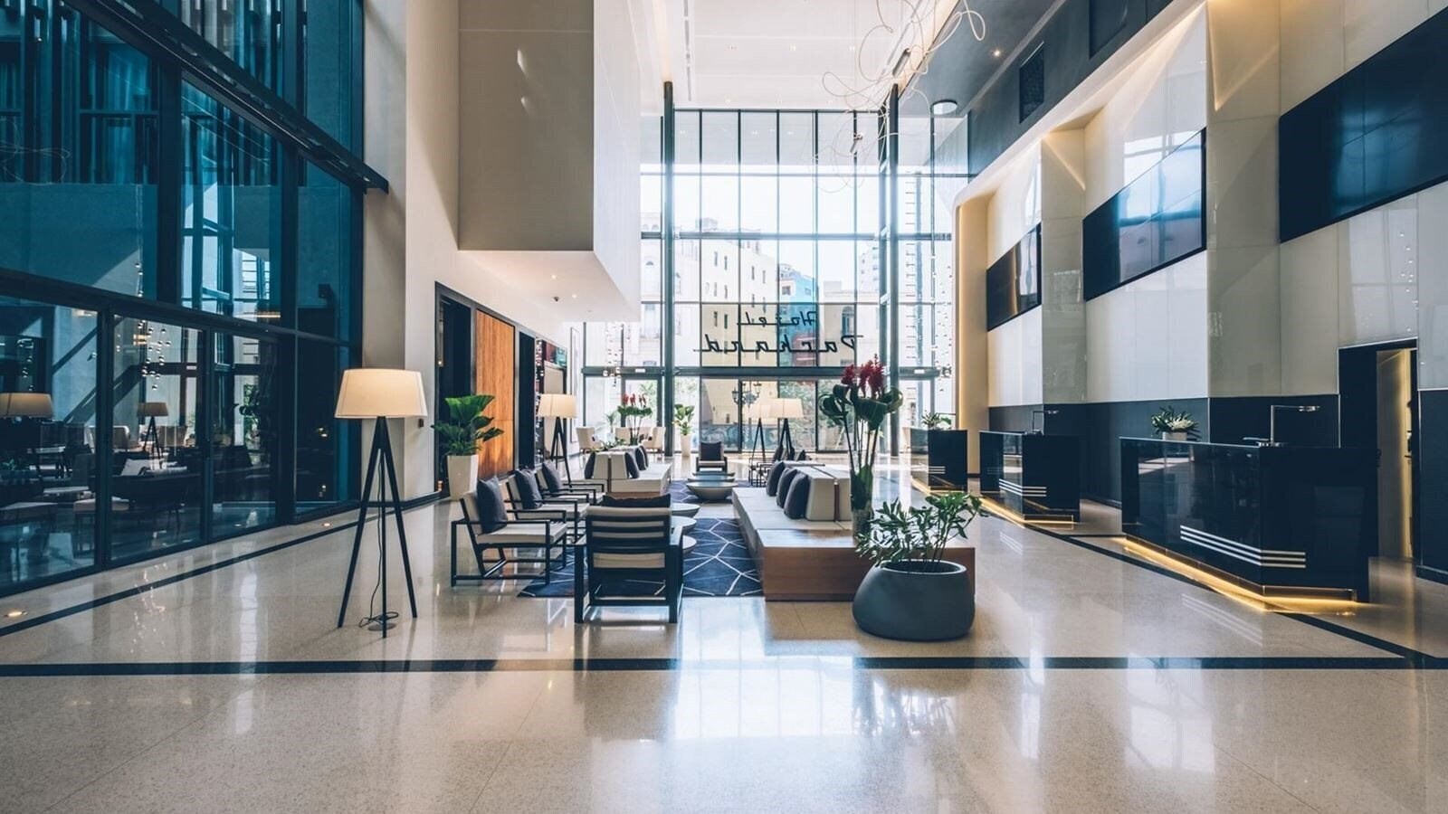 Вид Iberostar Gran Hotel Packard 5*