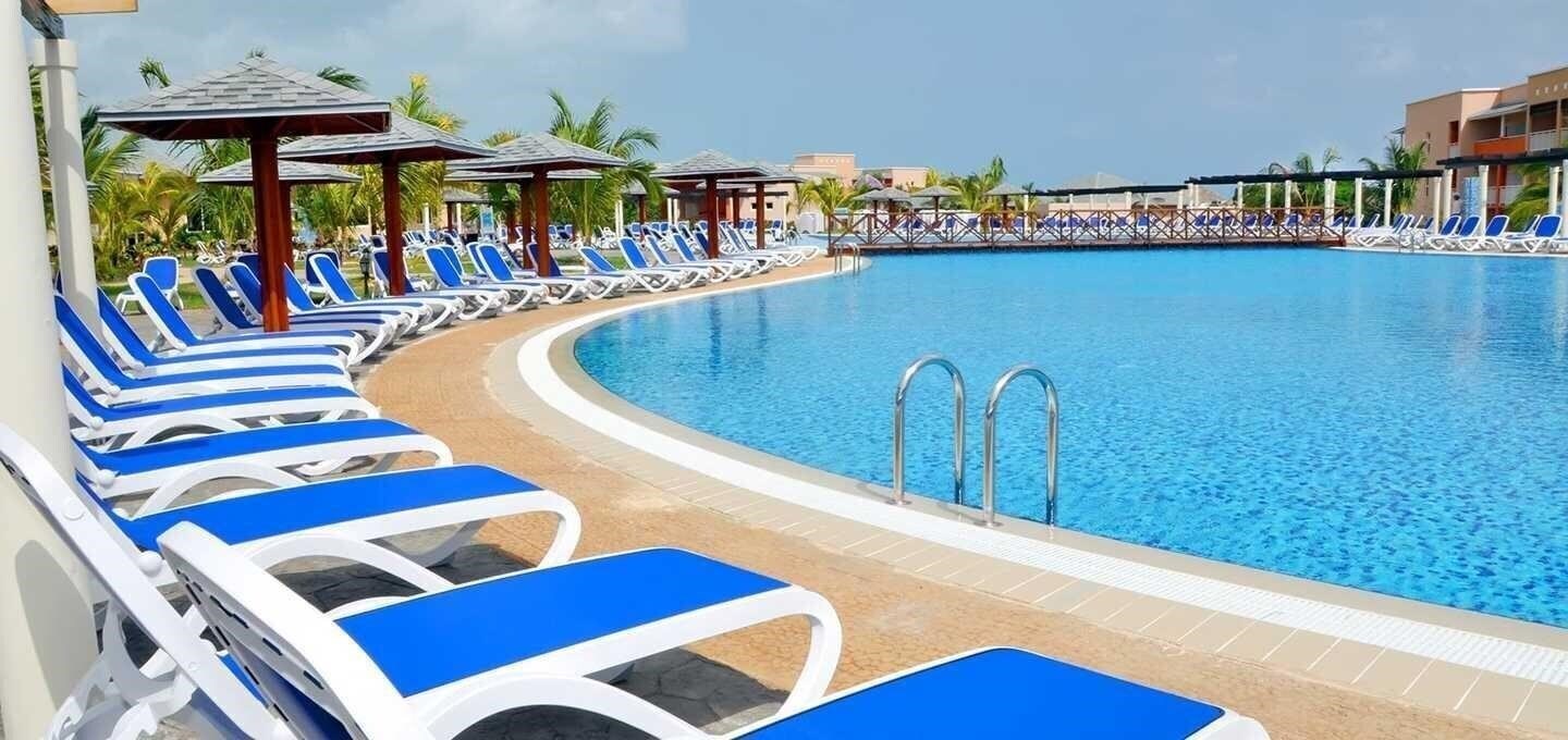 Отель Hotel Playa Paraiso 4*