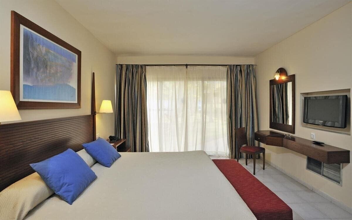 Апартаменти Melia Las Americas 5*