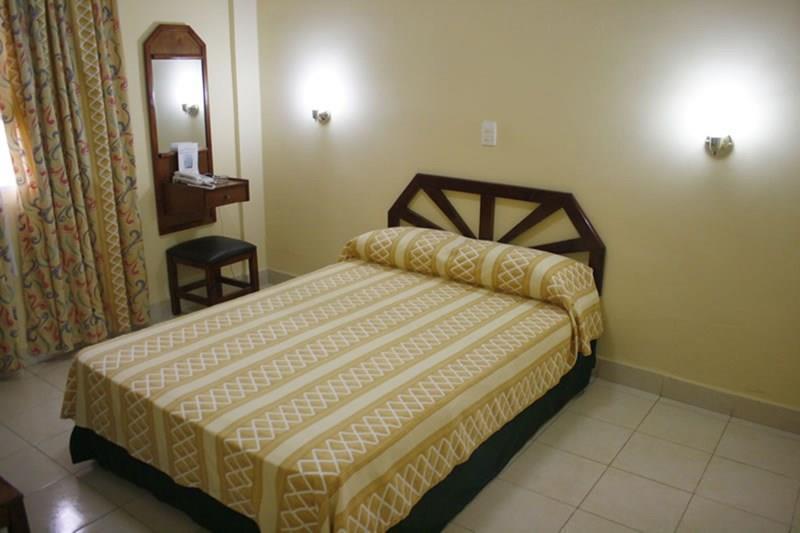 Территория Islazul Santa Clara Libre 2*